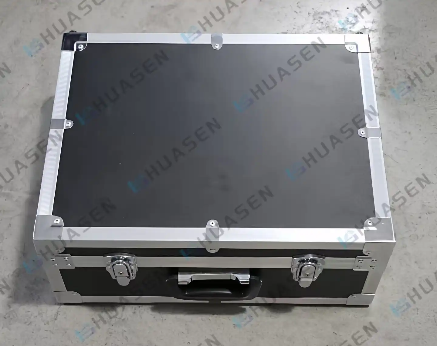 RF Test Bench Layout Optimization for Waveguide Calibration Kits RF Test Bench Layout Optimization for Waveguide Calibration Kits